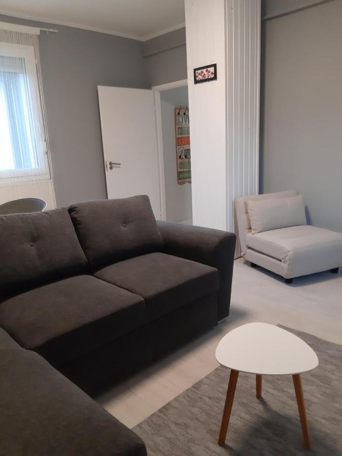 Jade Vendeghaz Apartment Papa Ngoại thất bức ảnh